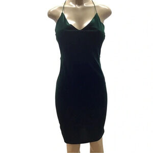 B. Darlin Dark Green Velvet Dress Size 11/12 Preloved